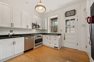 1643 W Julian St, Chicago, IL 60622 - Photo 7