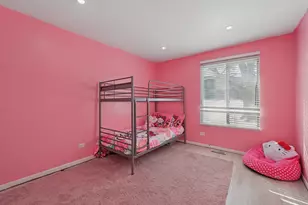 827 E 194th St, Glenwood, IL 60425 - Photo 9