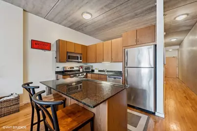 630 N Franklin Street #1004, Chicago, IL 60654 - Photo 5