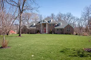 9029 Sheringham Dr, Roscoe, IL 61073 - Photo 5