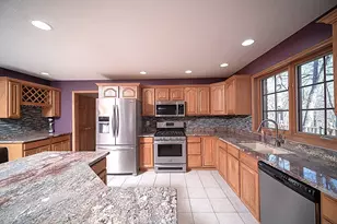 9029 Sheringham Dr, Roscoe, IL 61073 - Photo 33