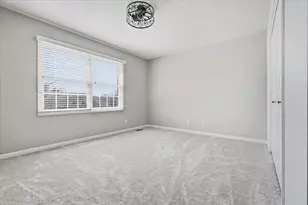 5 Mackenzie Ct, Bloomington, IL 61704 - Photo 27