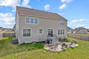 1812 Empress Dr, Elgin, IL 60124 - Photo 21