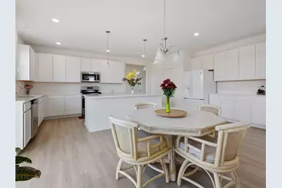 1812 Empress Drive, Elgin, IL 60124 - Photo 9