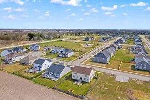 1812 Empress Dr, Elgin, IL 60124 - Photo 25