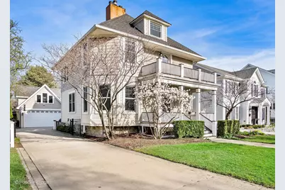 123 S Kensington Avenue, La Grange, IL 60525 - Photo 1