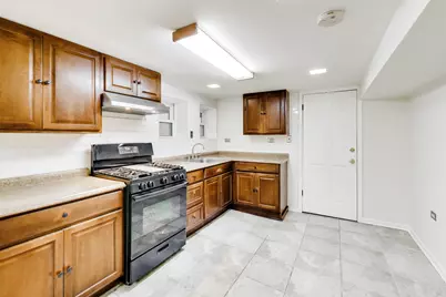 5814 N Campbell Avenue, Chicago, IL 60659 - Photo 17