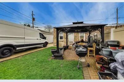 5814 N Campbell Avenue, Chicago, IL 60659 - Photo 29