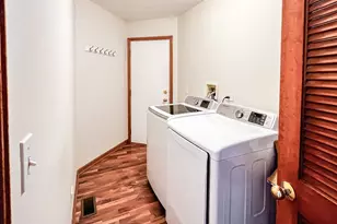 1320 Darnell Dr, Mundelein, IL 60060 - Photo 15