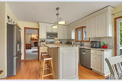 10N775 Muirhead Road, Elgin, IL 60124 - Photo 5