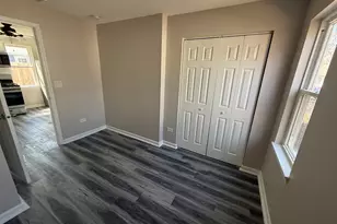 1504 S Ottawa St, Joliet, IL 60436 - Photo 5