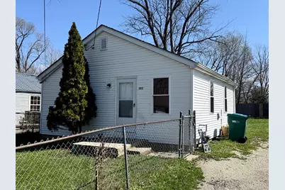 1504 S Ottawa Street, Joliet, IL 60436 - Photo 1