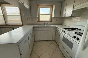 2600 N Austin Ave, Chicago, IL 60639 - Photo 7