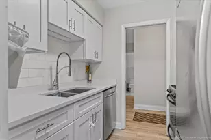 9721 S Cicero Ave, Oak Lawn, IL 60453 - Photo 7