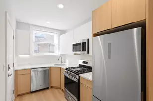 7383 N Damen Ave, Chicago, IL 60645 - Photo 3