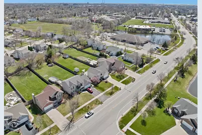 1066 N 129th Infantry Drive, Joliet, IL 60435 - Photo 37