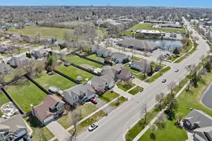 1066 N 129th Infantry Dr, Joliet, IL 60435 - Photo 37