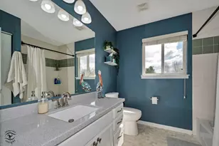 1066 N 129th Infantry Dr, Joliet, IL 60435 - Photo 17