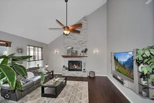 1066 N 129th Infantry Dr, Joliet, IL 60435 - Photo 11