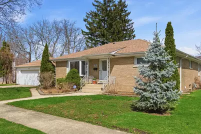 700 Ford Avenue, Elgin, IL 60120 - Photo 1