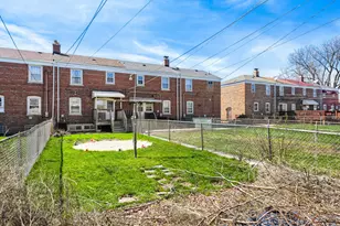 6361 S Lockwood Ave, Chicago, IL 60638 - Photo 17