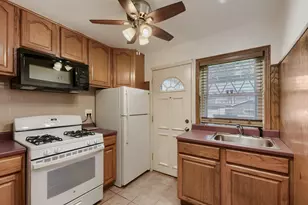 6361 S Lockwood Ave, Chicago, IL 60638 - Photo 7