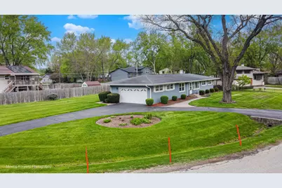 1402 Oakwood Court, McHenry, IL 60050 - Photo 29