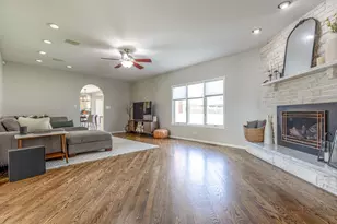 1801 N Dover Ct, Arlington Heights, IL 60004 - Photo 15