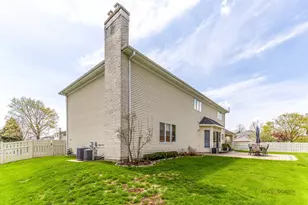1801 N Dover Ct, Arlington Heights, IL 60004 - Photo 47