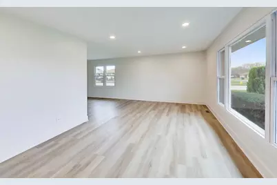 4061 177th Street, Country Club Hills, IL 60478 - Photo 5