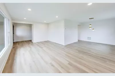 4061 177th Street, Country Club Hills, IL 60478 - Photo 3