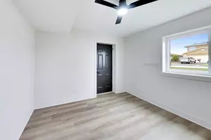 4061 177th St, Country Club Hills, IL 60478 - Photo 25