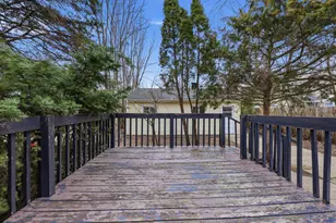 835 Oak St, Elgin, IL 60123 - Photo 33