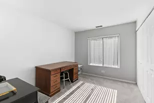 712 Tipperary Ct, Schaumburg, IL 60193 - Photo 15