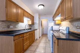 1816 Appaloosa Dr, Naperville, IL 60565 - Photo 11