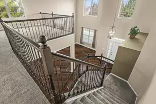 342 Comstock Dr, Elgin, IL 60124 - Photo 33