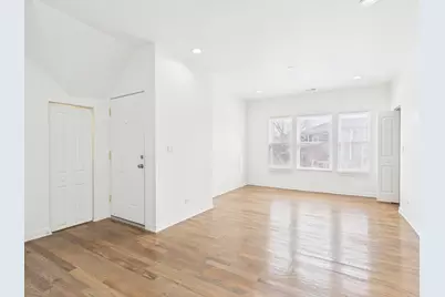 398 W Lincoln Highway #4, Chicago Heights, IL 60411 - Photo 3