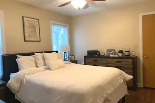 10542 S Artesian Ave, Chicago, IL 60655 - Photo 9