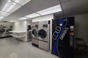 2400 N Lakeview Ave, Chicago, IL 60614 - Photo 21