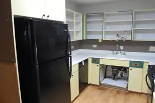 8050 Arbor Ln, Northfield, IL 60093 - Photo 5