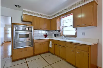 4831 N Oak Park Avenue, Chicago, IL 60656 - Photo 5