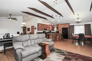 119 Salem Dr S, Schaumburg, IL 60193 - Photo 15