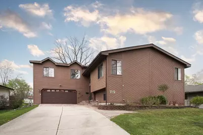 119 Salem Drive S, Schaumburg, IL 60193 - Photo 1