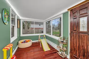 136 Grove St, Braidwood, IL 60408 - Photo 5