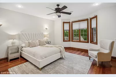 3832 W Chase Avenue, Lincolnwood, IL 60712 - Photo 27