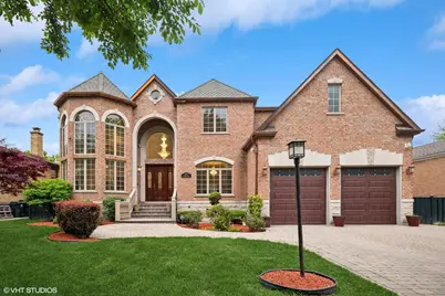 3832 W Chase Avenue, Lincolnwood, IL 60712 - Photo 1