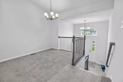 3033 W 82nd Place #C, Merrillville, IN 46410 - Photo 7