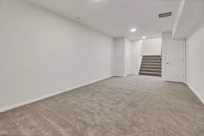 3031 W 82nd Place #B, Merrillville, IN 46410 - Photo 9