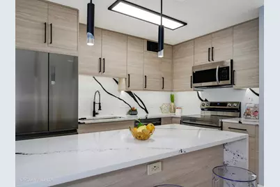 6157 N Sheridan Road #9J, Chicago, IL 60660 - Photo 5