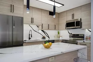 6157 N Sheridan Rd, Chicago, IL 60660 - Photo 5